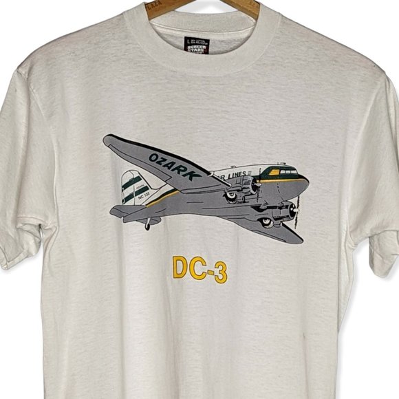 Vintage Ozark Airlines DC-03 Short Sleeve T-Shirt Size Large - Picture 2 of 10